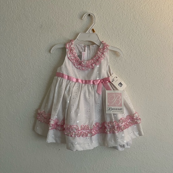 Baby clothes lightly used/ once or twice - Picture 8 of 12